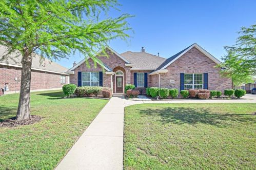 1020 Hickory Bend Ln, Fort Worth, TX 76108