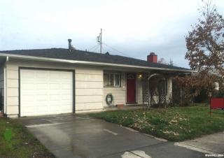 1445 Hill St, Albany, OR 97322