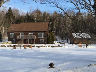 1252 Cote Hill Rd, Morrisville, VT