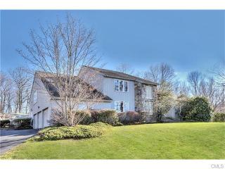 15 Greenfield Dr, Weston, CT 06883