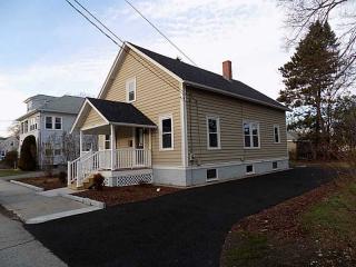 39 Tucker St, Lincoln, RI