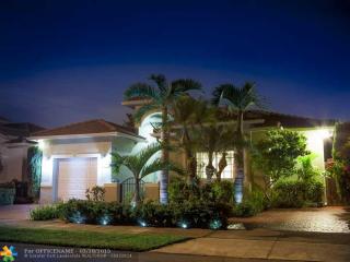 5461 162nd Ct, Miami, FL