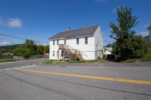 77 Central St, Unity, NH 03773