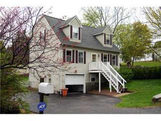 30 Pearl St, Westerly, RI