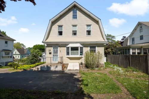 41 Summer St, Westerly, RI