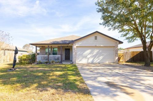 608 Losoya Ct, Monadale, TX