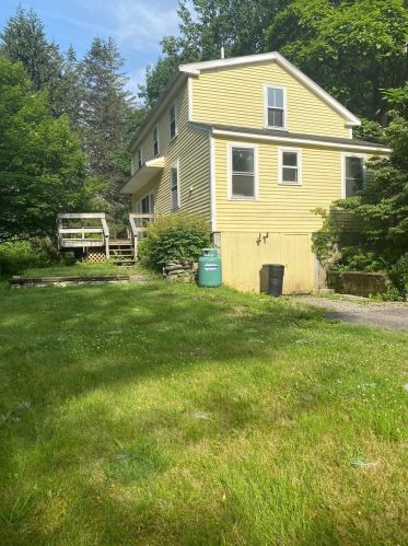 79 Wiswall Rd, Lee, NH