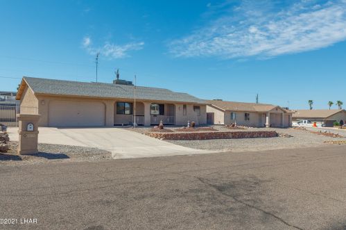 2070 Cosnina Dr, Lake Havasu City, AZ