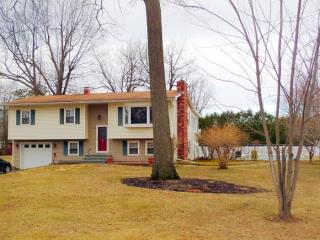 157 Aurielle Dr, Colchester, VT