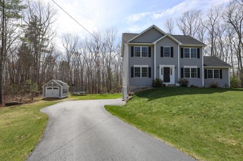 114 Monarch Ave, Goffstown, NH