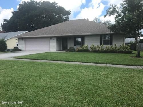 1768 Country Club Dr, Titusville, FL 32780