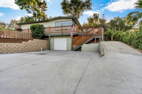 9366 Riverview Ave, Lakeside, CA 92040