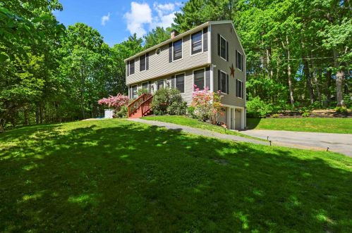 44 Tolend Rd, Dover, NH
