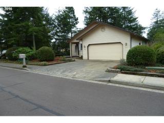 2384 21st St, Florence, OR 97439