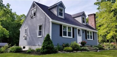 173 Lake Washington Dr, Glocester, RI 02814