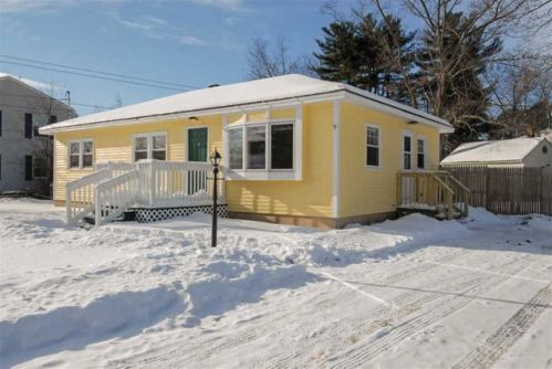 9 Gerrish Rd, Dover, NH