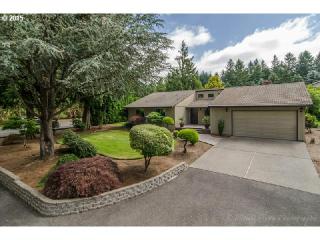 15840 Tong Rd, Happy Valley, OR 97089