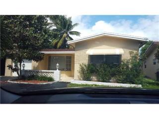 4211 Johnson St, Hollywood FL 33021 exterior