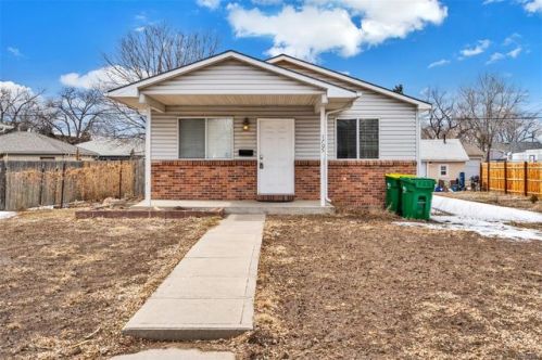 1705 Dallas St, Denver, CO