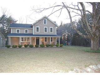 27 Tourtellot Hill Rd, Glocester, RI