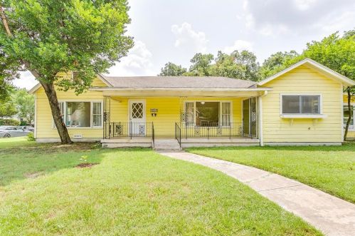 3012 Clary Ave, Fort Worth, TX 76111
