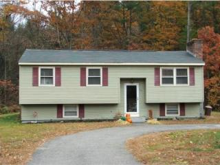 93 Jason Dr, Goffstown, NH