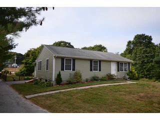 93 Old Post Rd, Westerly, RI