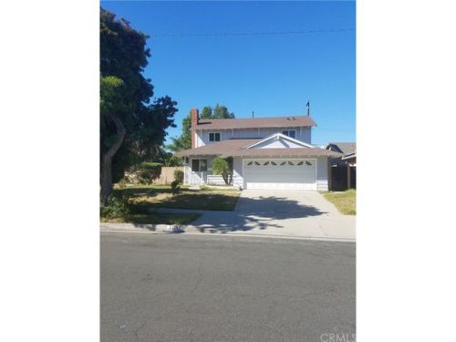 21141 Neptune Ave, Long Beach, CA