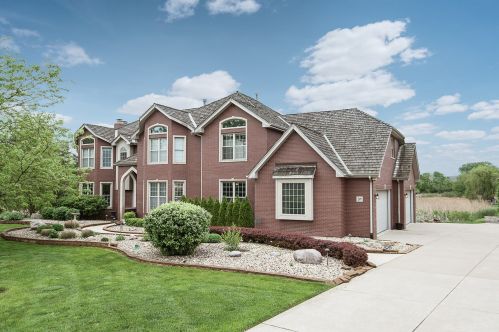 31 Country Ln, Orland Park, IL 60467