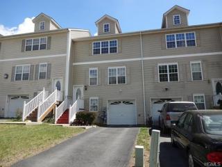 51 Mayer Dr, Middletown, NY
