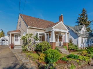 3235 55th Ave, Portland, OR