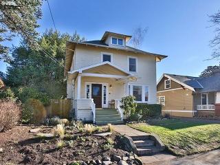 3228 60th Ave, Portland, OR