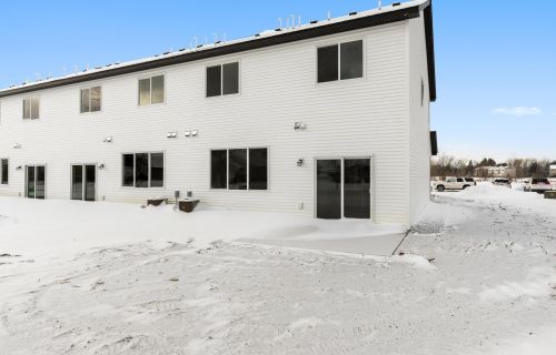 2143 Cleveland Way, Spectacle Lake, MN 55008