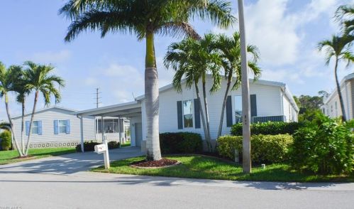 17511 Canal Cove Ct, Fort Myers Beach, FL 33931