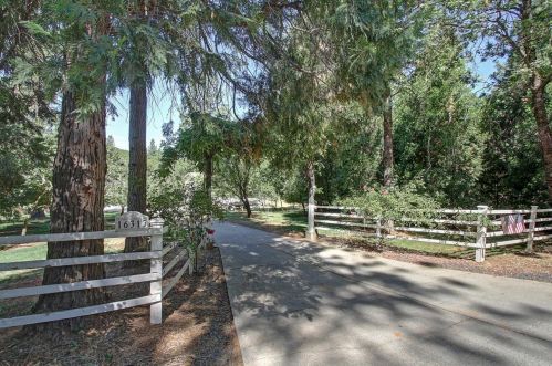 16313 Lower Colfax Rd, Grass Valley, CA