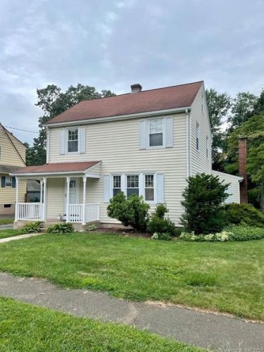 75 Hunting Hill Ave, Middletown, CT