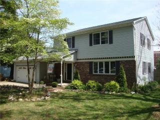 320 Lakelawn Dr, Slaughter Beach, DE