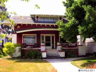 530 Ferry St, Albany, OR 97321