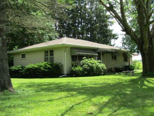 4716 State Route 8, Titusville, PA 16354