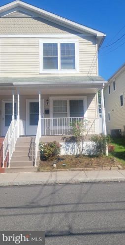 79 Spring Ave, Ardmore, PA 19003