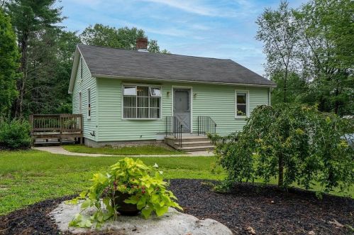10 Paige Hill Rd, Goffstown, NH