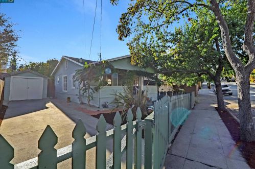 3625 Harbor View Ave, Oakland, CA 94619