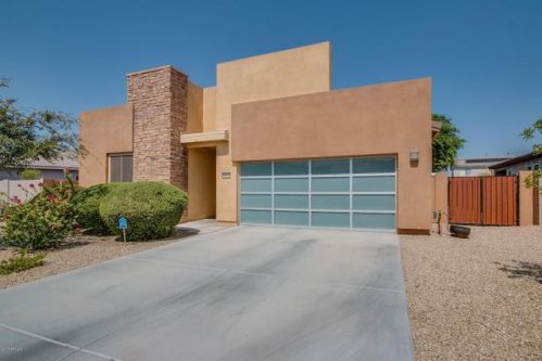 3492 Ravenswood Dr, Gilbert, AZ