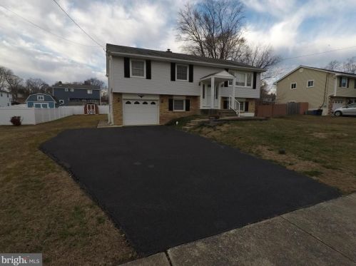 2210 Weir Rd, Chester, PA