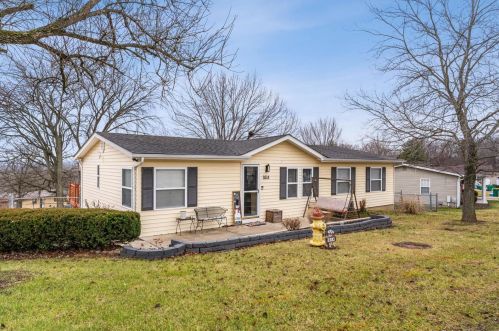 1814 Willow Dr, Horine, MO 63070