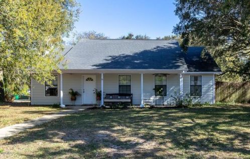 8812 Mermaid Ave, Ocean Springs, MS