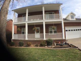 578 Deer Creek Dr, Crossville, TN