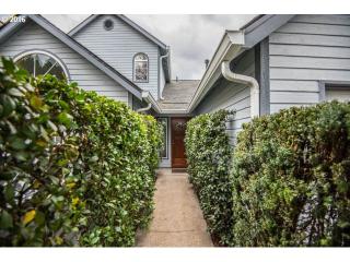 6318 Lincoln St, Portland, OR 97215