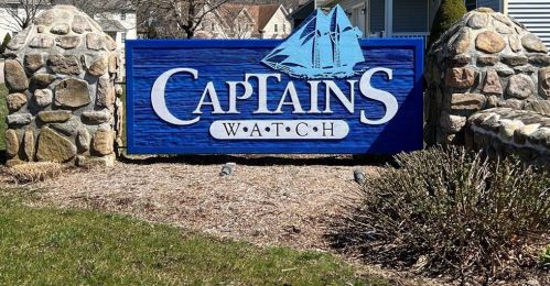 6 Captains Dr, Westerly, RI