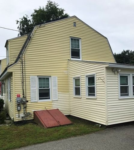 17 Linden St, Oxford, MA 01540